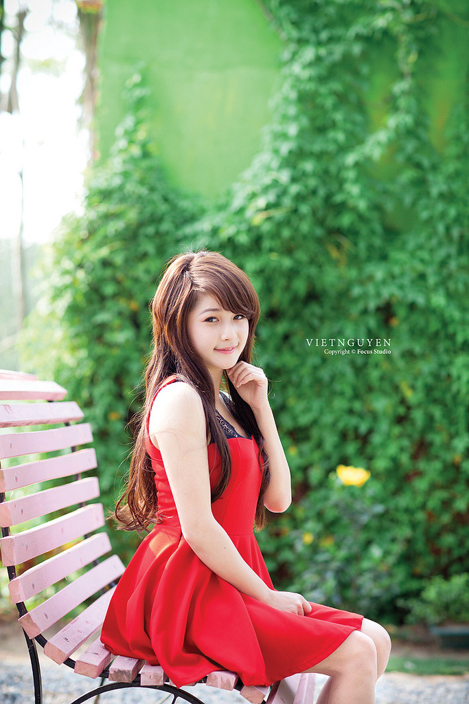 美丽女邻居